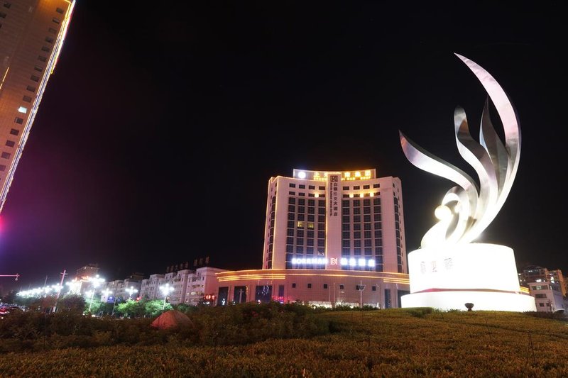 Borrman Hotel (Baiyin Government Square) Over view