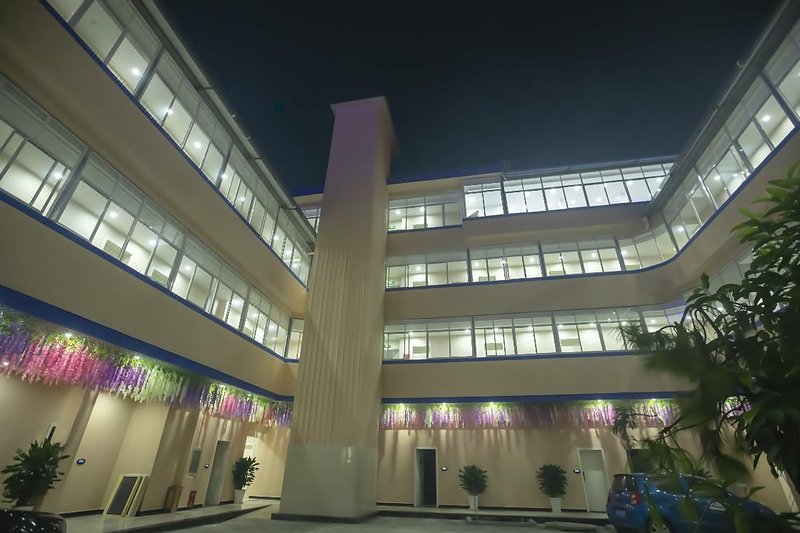 Lincang perlman hotel Over view