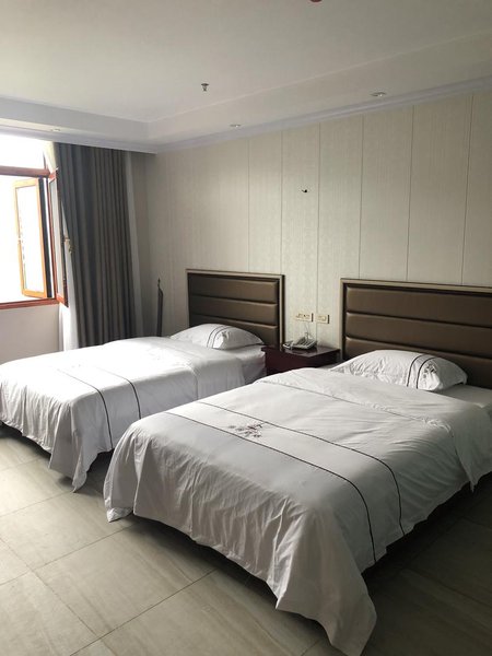 Jianshi Lakeside Hotel Guest Room