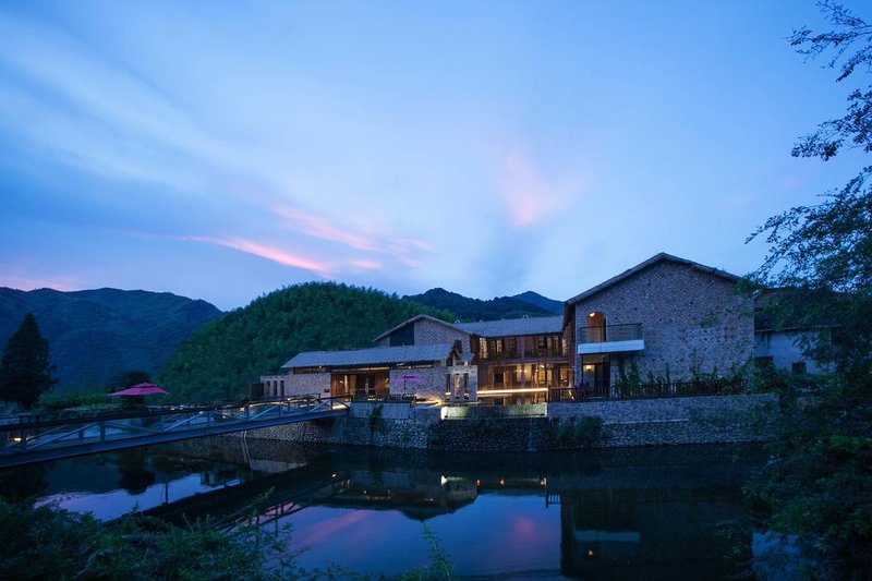 Shenghua · Xiyin Hostel Over view