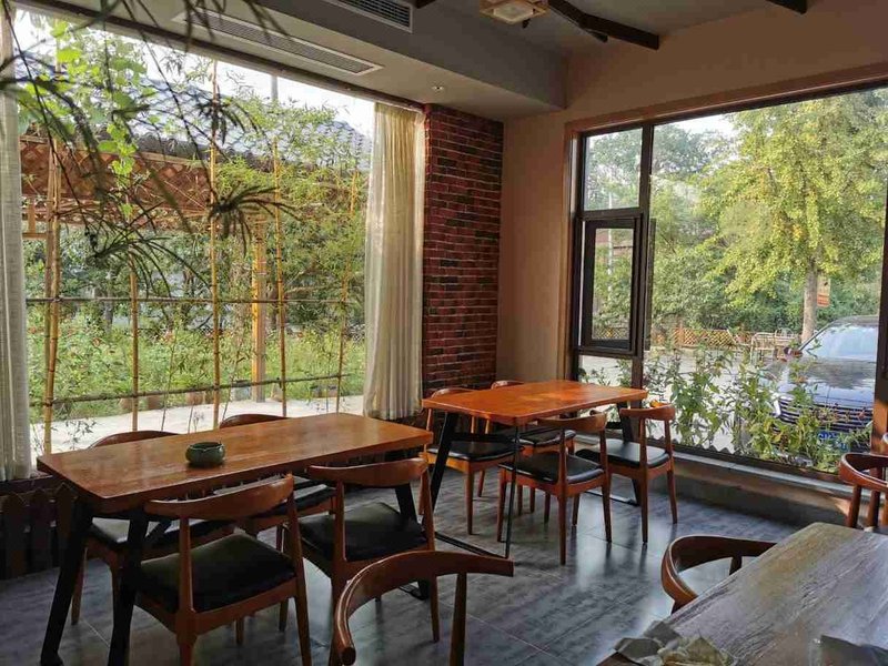 Ainingjing Boutique Hostel Restaurant