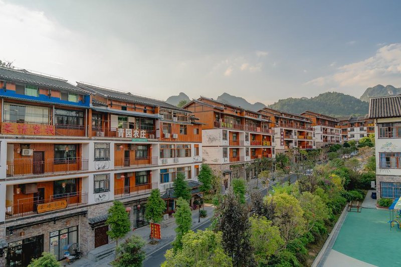 Qianhuan · Yaoshe Hotel Over view