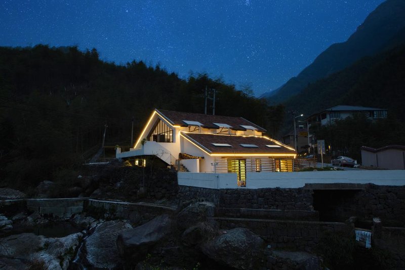 Xiaodao Homestay Over view