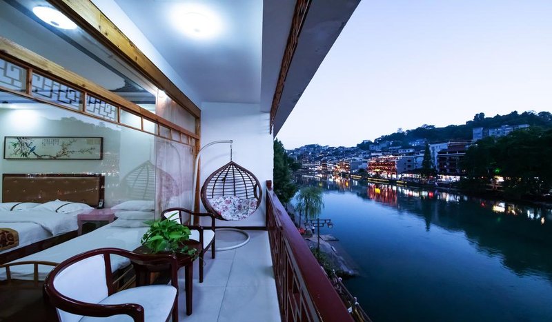 Hotel Riverview Tuojiang impression Guest Room