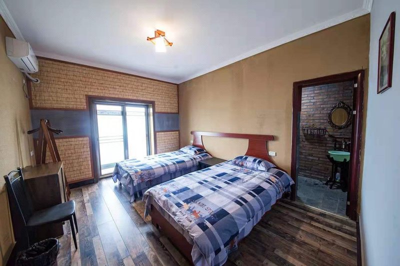 Meixizhuang InnGuest Room