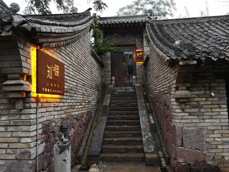 Zhixiao Hostel Over view
