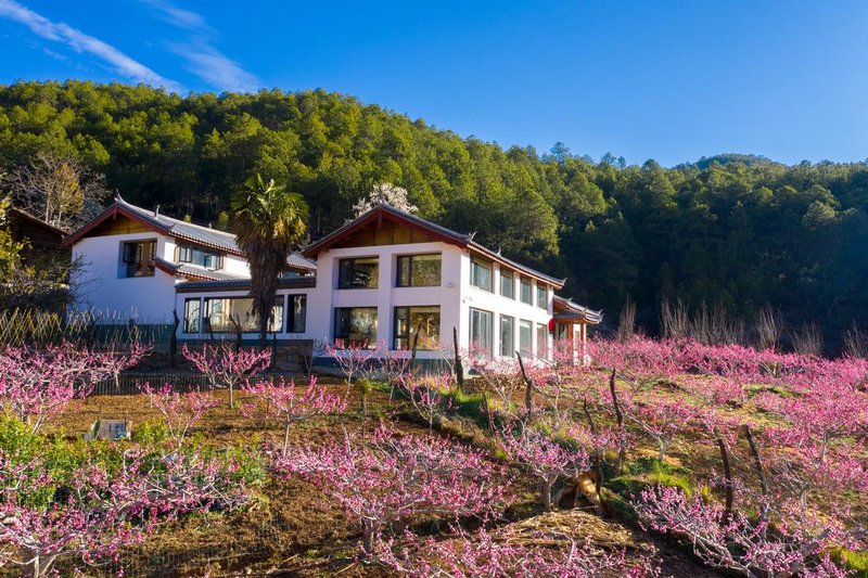 Hidden Place Hotel Over view