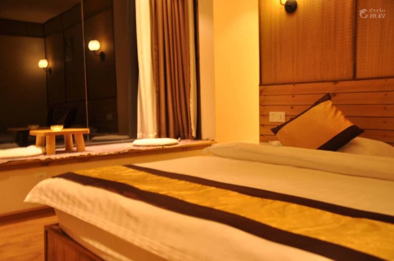 starry countryside Guest Room