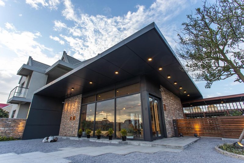 Jiuju Kaixin Farm HostelOver view