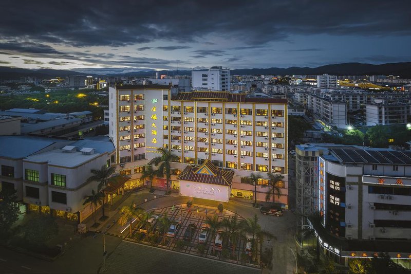 Golden Phoenix Hotel Over view