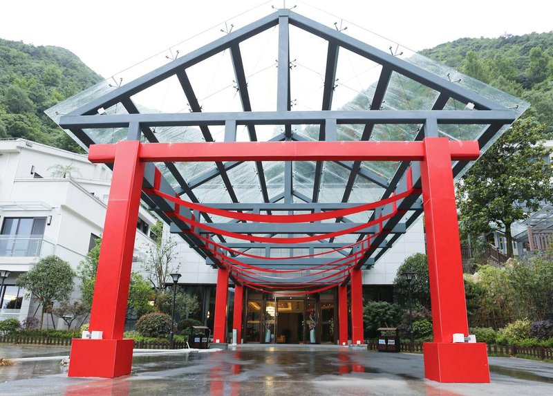 Zhejiang Provincial Federation of Trade Unions Shuanglong Workers Sanatorium Over view