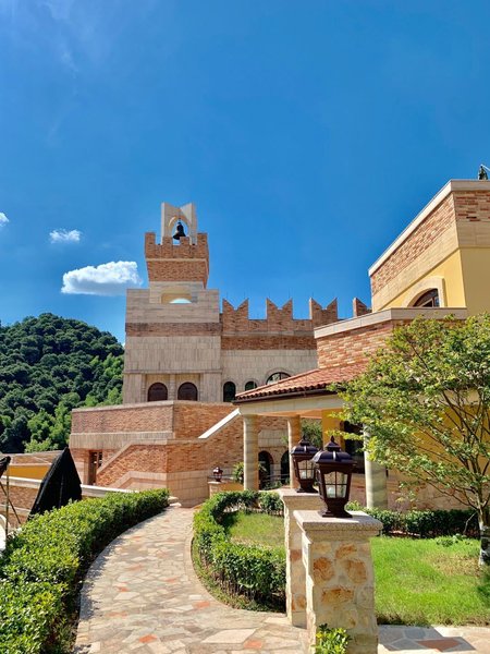 Conti Toscana Castle Resort & SPAOver view