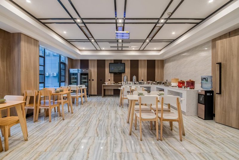 MAN YA HOTEL Restaurant