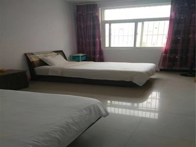 Lily Family Hostel Guest Room