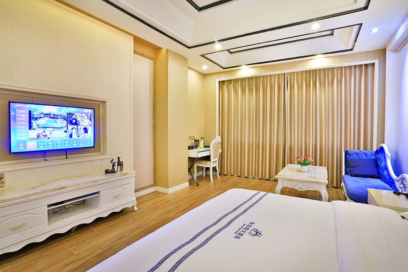 Walton Hotel Haikou Guest Room