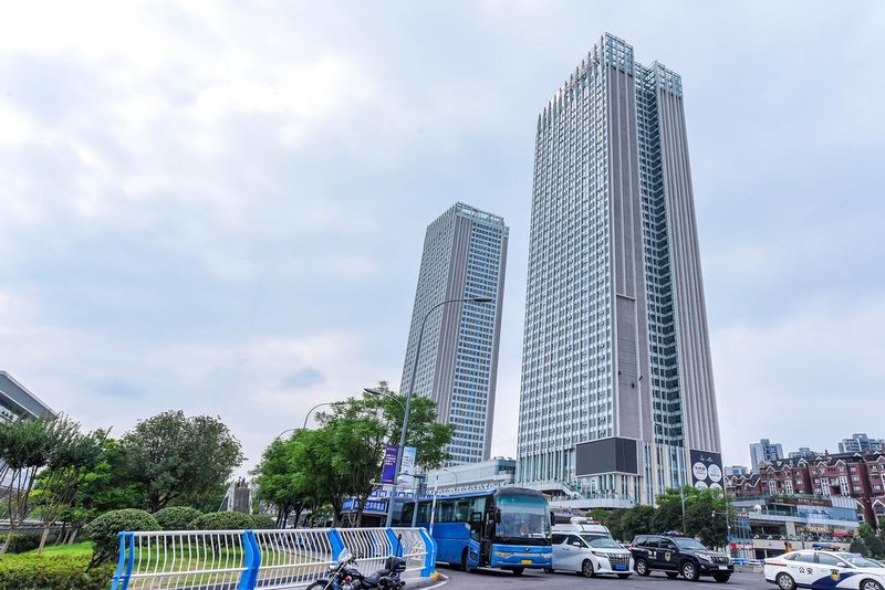 Wuyue Qingju Hotel Over view