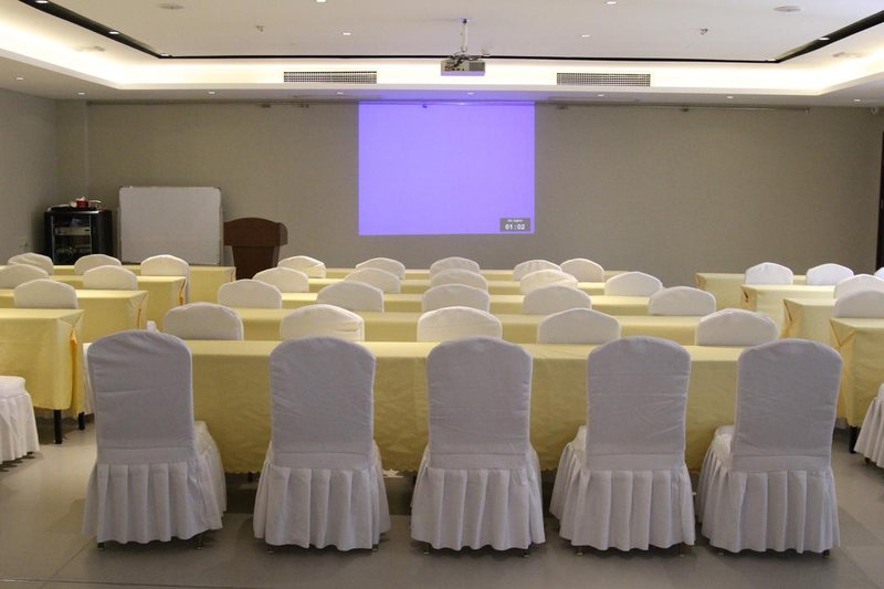 Shuidi Yiyuan Business Hotel Tianjin meeting room