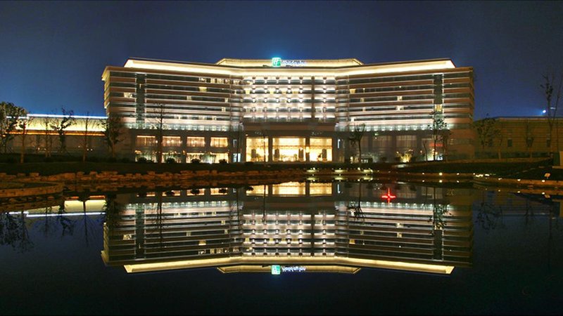 Holiday Inn Changzhou WujinOver view