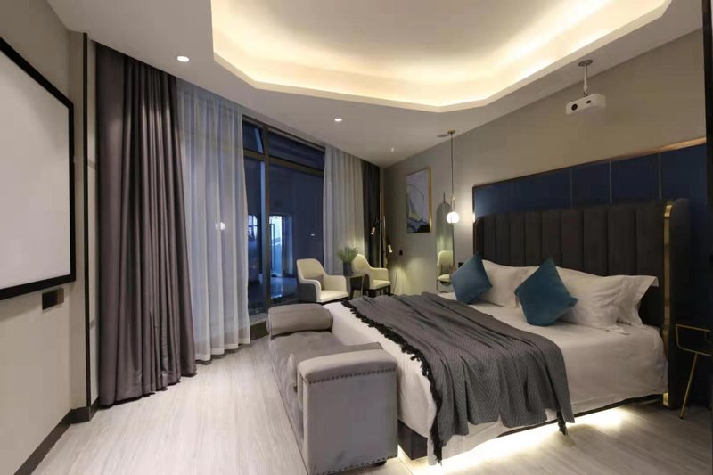 Siman Light Luxury HotelGuest Room