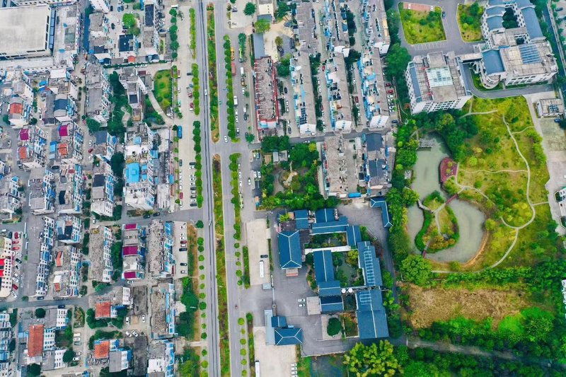 Aisen Hotel Over view