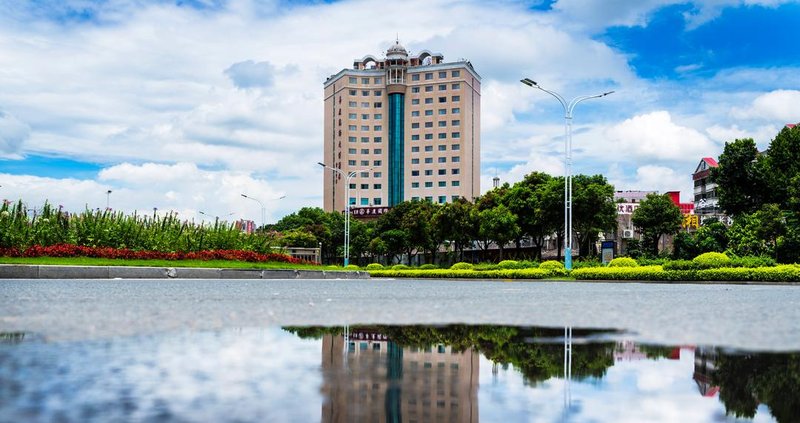 Hua Feng Hotel ( Huafa  Business Capital ) Over view