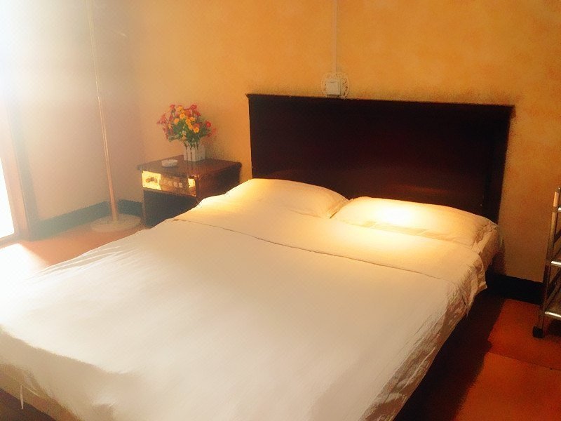 Huang Jia Hotel Guest Room