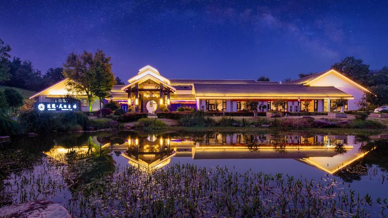 Floral Hotel Tianmu Mingju Tea House Over view