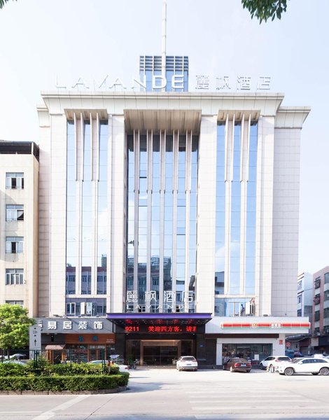 Lavande Hotel(Guangzhou Zengchen Xintang Metro Station Branch) Over view