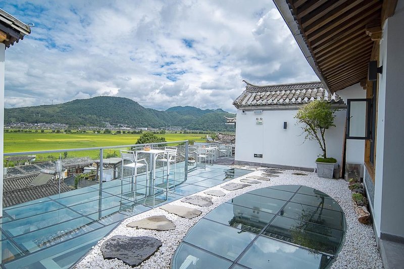 Yujing Xiangtian Inn Over view