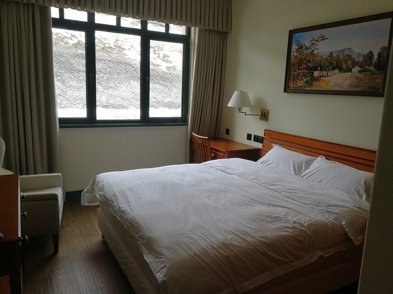 Taiwu Ski Town Xueluju Apartment Hotel Guest Room