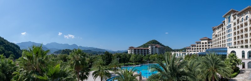 Yichun Grand Metropark Resort Over view