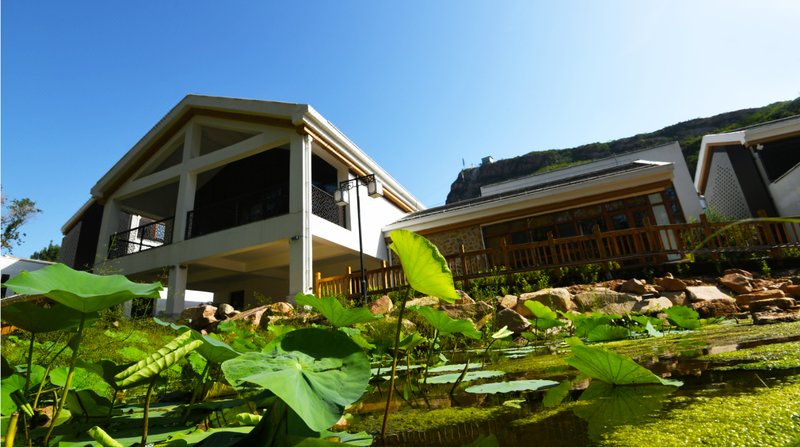 Huangjinzhai Benzhai Hotel Over view