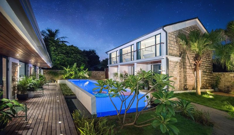 Fields Ye Li HotelOver view