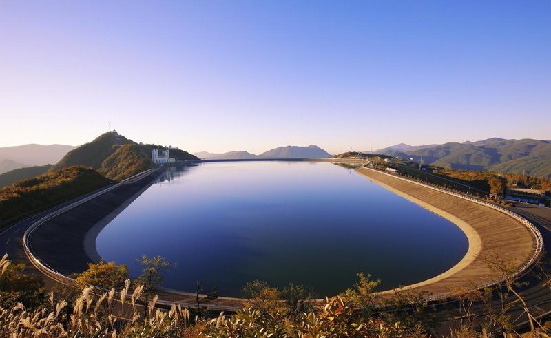 安吉江南天池度假村外景图