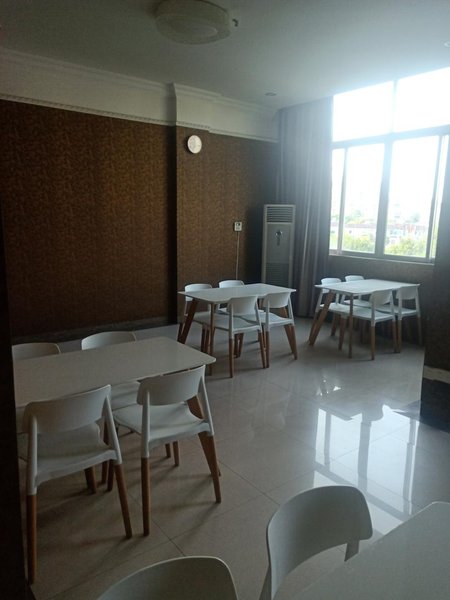 Shaoguan Pleasure HotelRestaurant