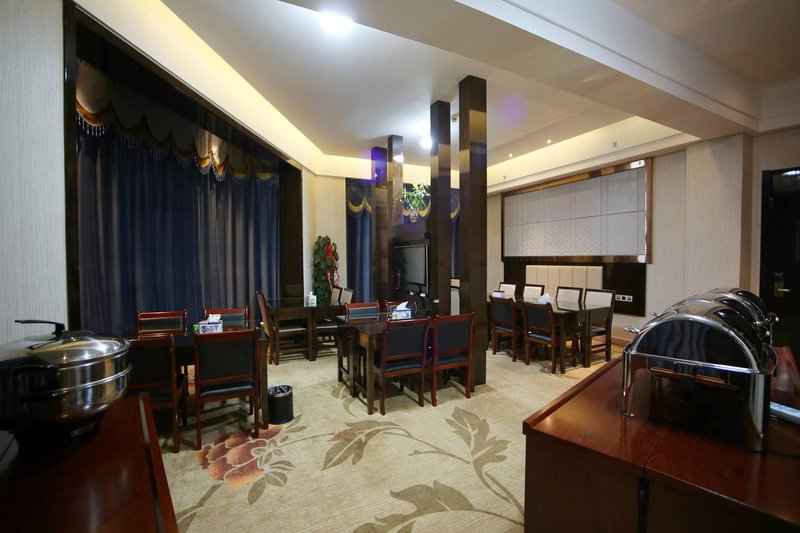 Dongxing Hot Spring Hotel Restaurant