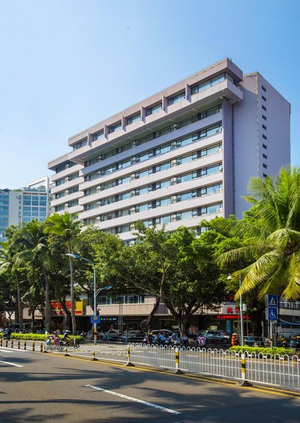 Longquan Hotel (Haikou Datong branch) Over view