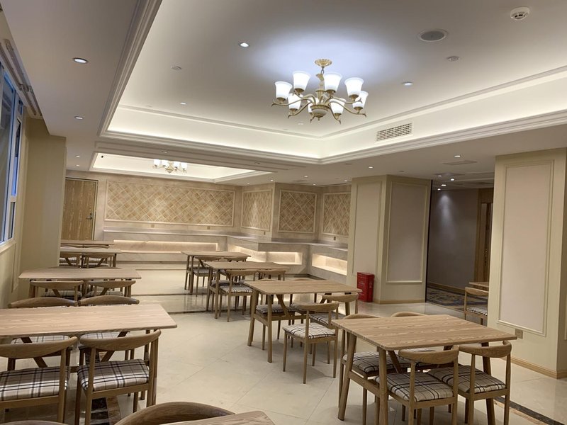 Vienna Hotel (Nanchong Gaoping Airport) Restaurant