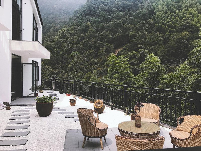 A house hidden between mountains Over view