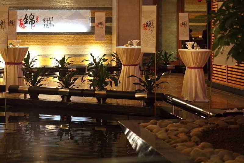 Venus Royal Hotel (Shenzhen International Convention and Exhibition Center)Restaurant