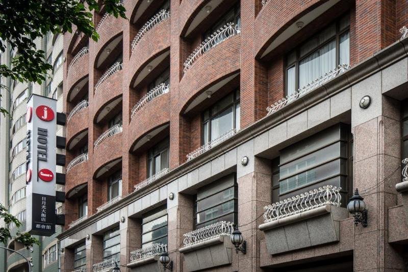 Hotel j _ Metropolis Over view