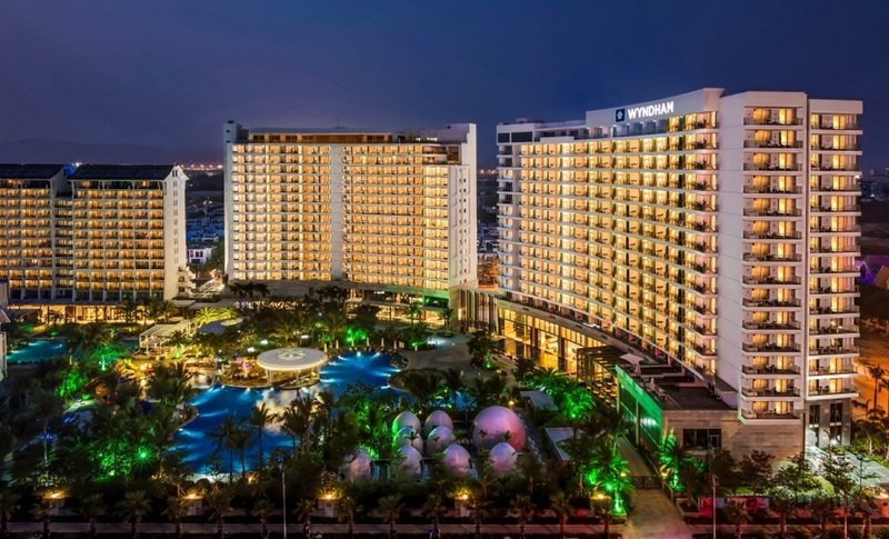 Wyndham Sanya Bay Over view