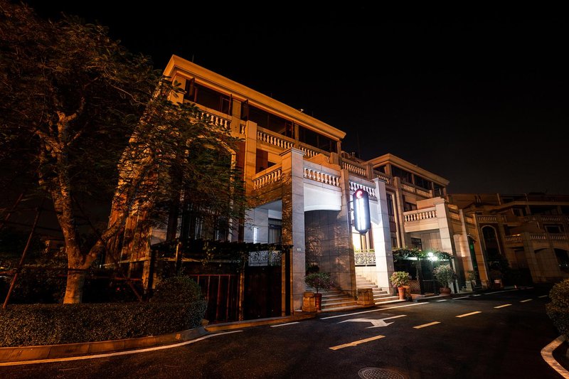 Coastal Huashu Boutique Hotel Over view