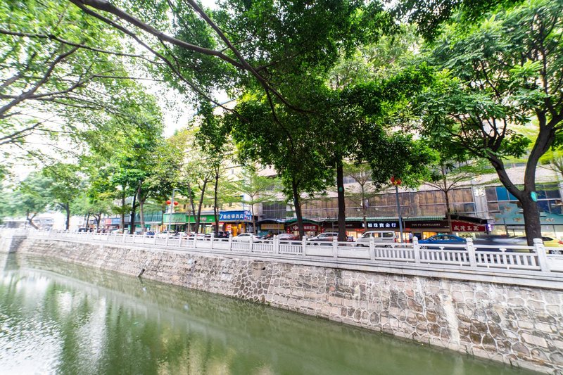 700 Fashion HotelOver view