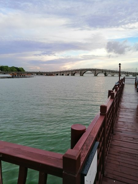 ZhouZhuangWanSanDongZhuang hotel周边景点