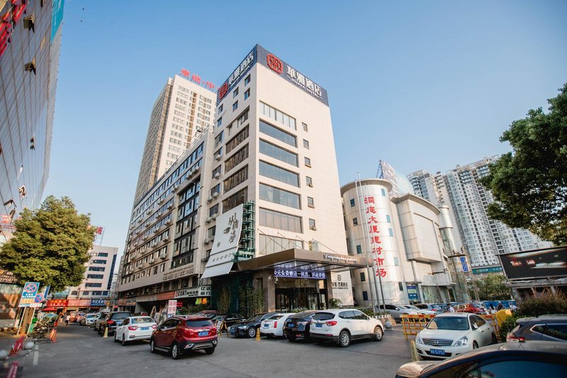 Huaya Yunman Hotel Over view