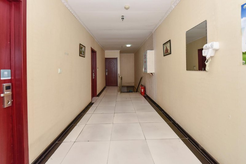 BAILE Fashion Themed Hotel Over view