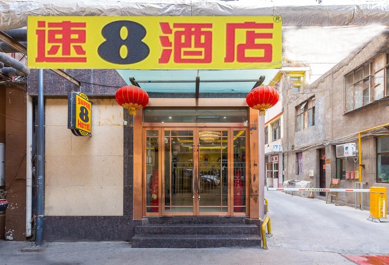 super8 hotel Over view