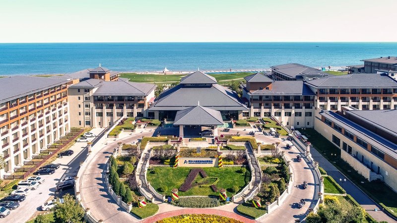 Arcadia Seaside Holiday HotelOver view