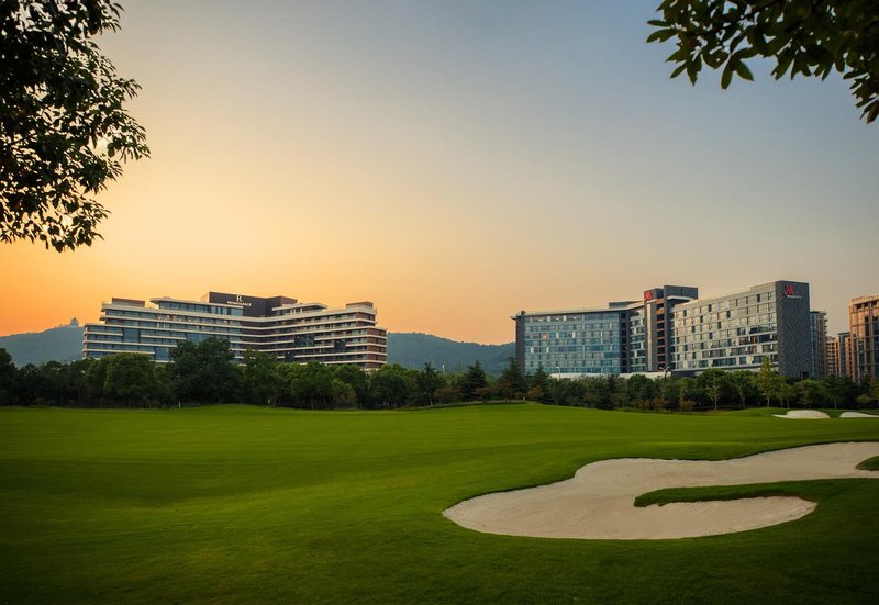 Suzhou Marriott Hotel Taihu Lake Over view